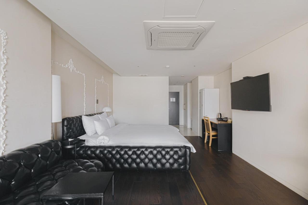 Acc Design Hotel Gwangju Metropolitan City Extérieur photo