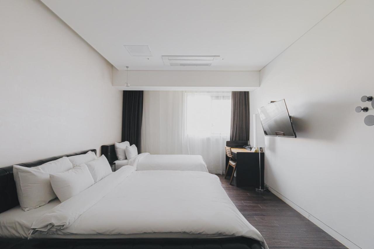 Acc Design Hotel Gwangju Metropolitan City Extérieur photo