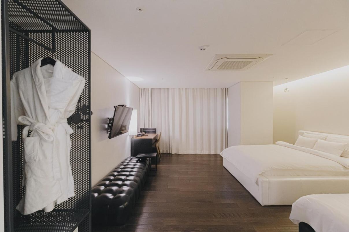 Acc Design Hotel Gwangju Metropolitan City Extérieur photo
